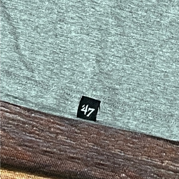 Green Bay Packers NFL Football ' 47 Brand Wisconsin Crewneck Sports Tshirt - Picture 3 of 5